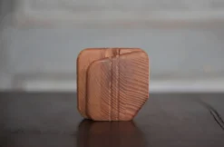 Accessoires fumeur bois signé Jacques Mauhin, nécessaire pour bureau