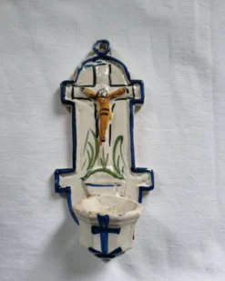Ancien Bénitier en Faïence Croix émaillée
