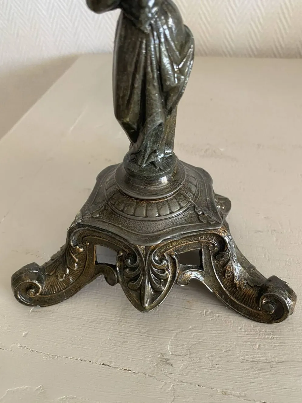 Ancien bougeoir XIXeme à figure féminine