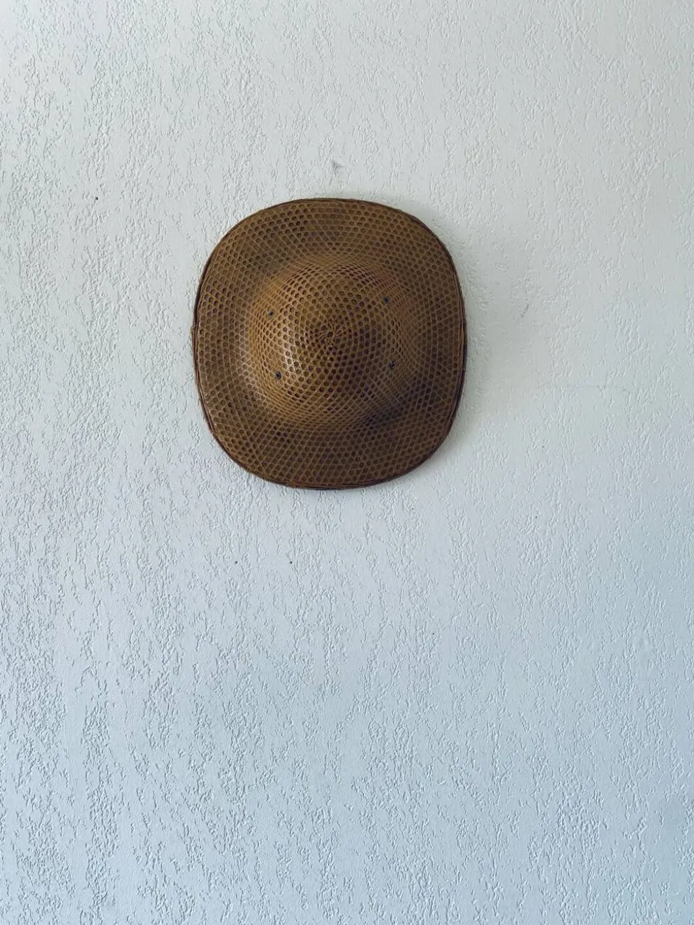 Ancien chapeau asiatique