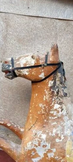 Ancien Cheval À Bascule XIXe Siècle En Bois Et Papier Mâché Peint
