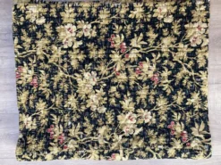 Ancien couvre lit boutis piqué à la main tissu floral 19 ème siècle