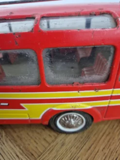 Ancien jouet – Bus Eurobus en tôle par Joustra