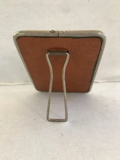 Ancien miroir barbier contour alu + trépied + fond marron décoration vintage