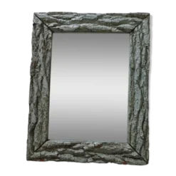 Ancien miroir, cadre en écorce de bois à patine rustique, 65 cm par 50 cm