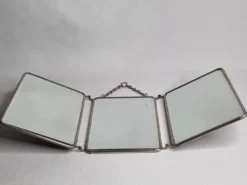 Ancien miroir de barbier triptyque, cadre métal et dos simili cuir 1930