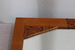 Ancien miroir en bois