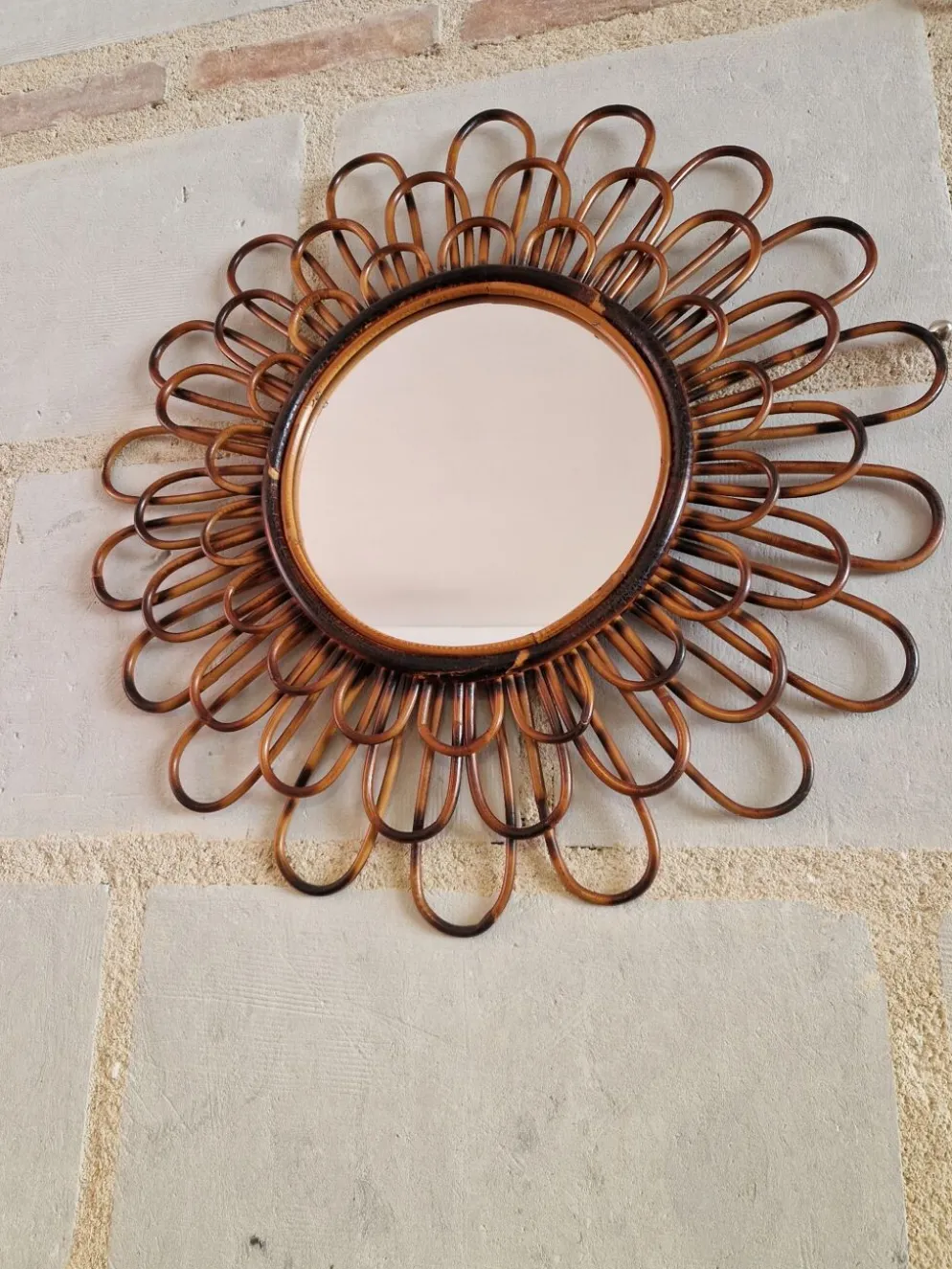 Ancien Miroir En Rotin