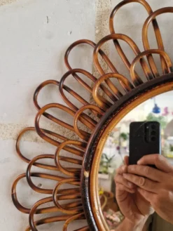 Ancien Miroir En Rotin