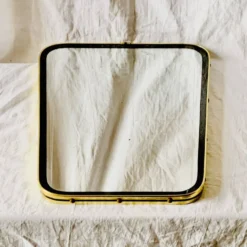 Ancien miroir rétroviseur - forme libre
