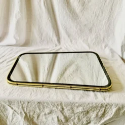 Ancien miroir rétroviseur - forme libre