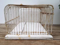 Ancienne cage à oiseaux