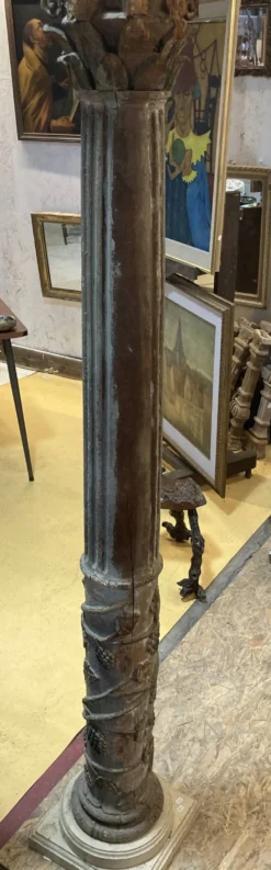 Ancienne Colonne en bois sculpté - XVIIIe