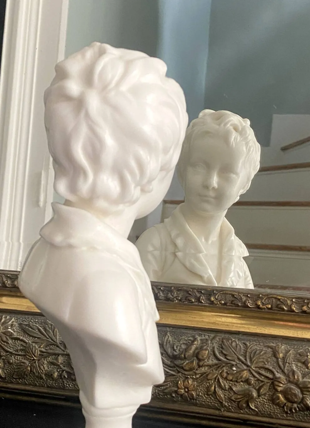 Ancienne et ravissante sculpture figurant Louise Brongniart, fille de de l’