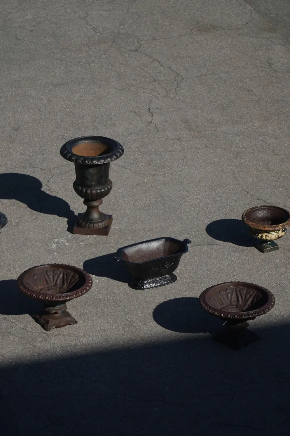 Ancienne jardinière en fonte avec poignées, française, années 1900-1920