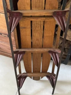 Ancienne luge américaine en bois vintage