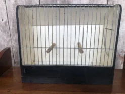 Ancienne petite cage a oiseaux caoa bois + métal + bac plastique vintage