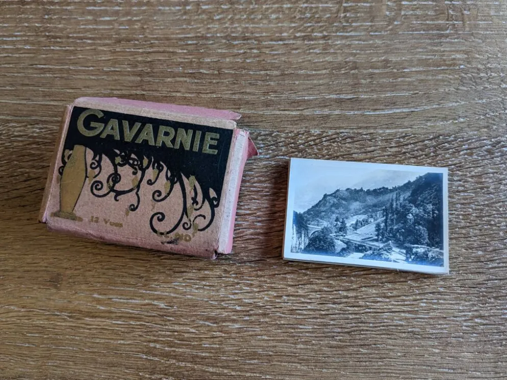 Ancienne pochette souvenir de 12 vues de Gavarnie années 20