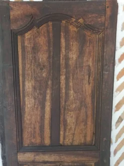 Ancienne porte d'armoire Louis XV jumika