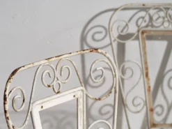 Anciennes chaises d’extérieur blanches (vers 1920). Ensemble de 4 pièces