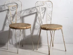 Anciennes chaises d’extérieur blanches (vers 1920). Ensemble de 4 pièces