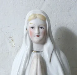 Ancienne vierge Marie statue en biscuit 25,5 cm