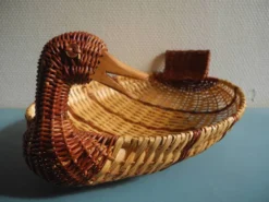 ancien panier corbeille canard rotin osier vintage basket rattan wicker