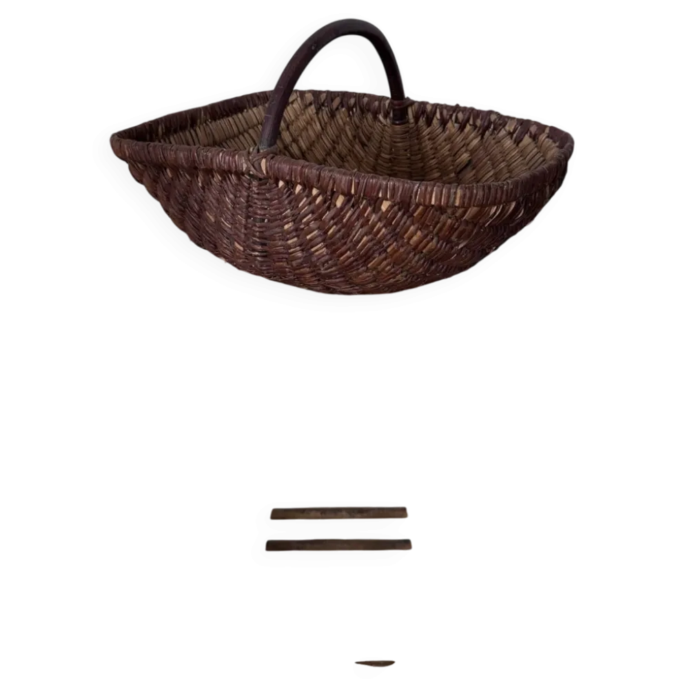 Ancien panier à récolte en osier