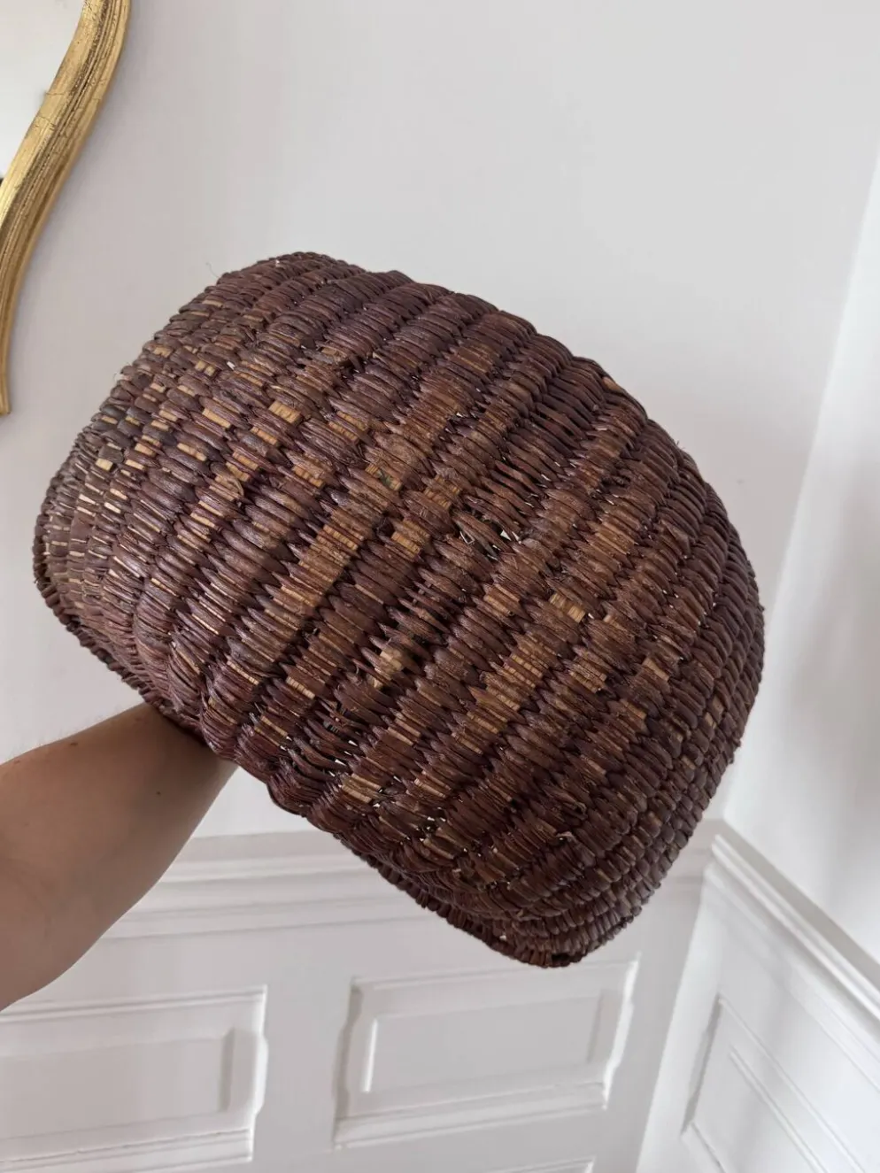 Ancien panier à récolte en osier