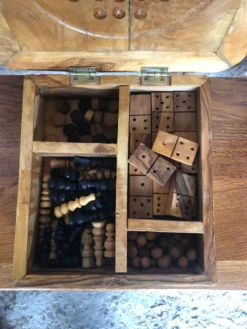 Ancien Plateau Jeu De Dames Échecs Solitaire Domino En Bois Olivier Brut
