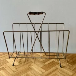Ancien porte-revue métallique - 1950