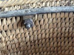 Ancien sac panier en vannerie, bois et cuir, XIXe siècle