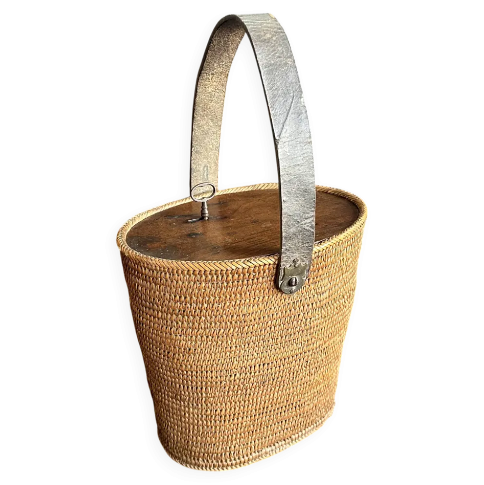 Ancien sac panier en vannerie, bois et cuir, XIXe siècle
