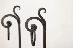 Andirons brutalistes forgés à la main, Italie, années 70, ensemble de 2