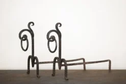 Andirons brutalistes forgés à la main, Italie, années 70, ensemble de 2