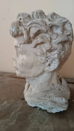 A. Novelli, buste masculin, sculpture en plâtre