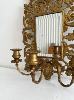 Applique miroir biseauté en bronze doré 3 bougeoirs