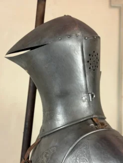 Armure de style renaissance, Espagne, vers 1880