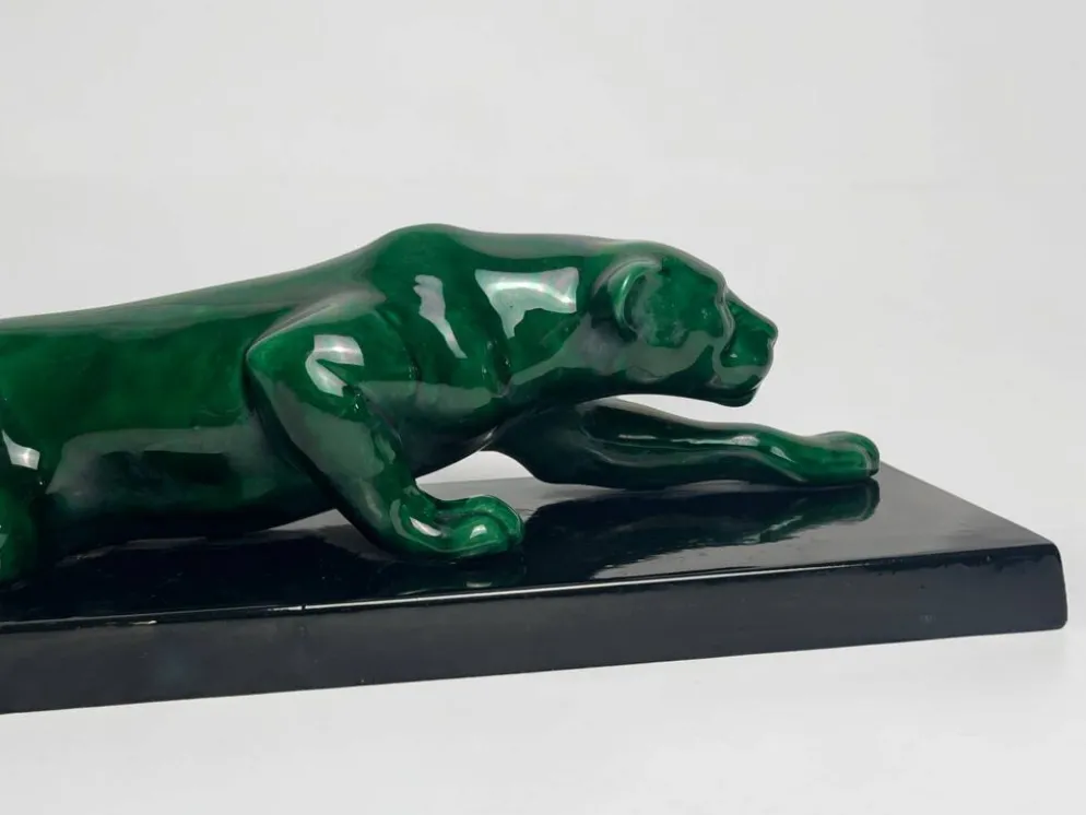 Art déco, sculpture panthère céramique verte vers 1930