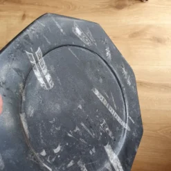 Assiette décorative en marbre fossilisé orthoceras