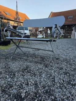 Banc de jardin ancien en fer forgé massif