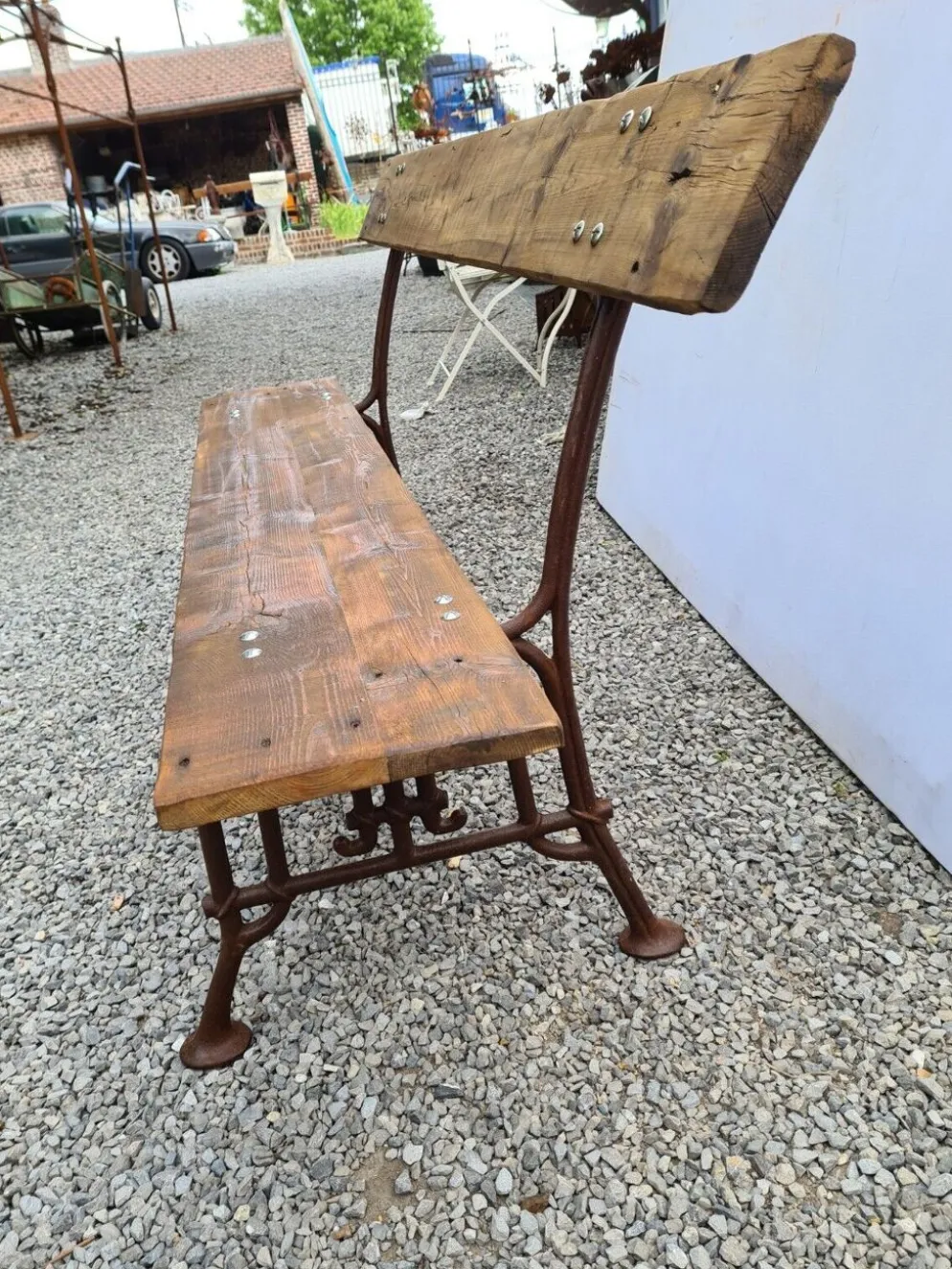 Banc de jardin en bois et fonte