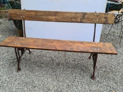 Banc de jardin en bois et fonte