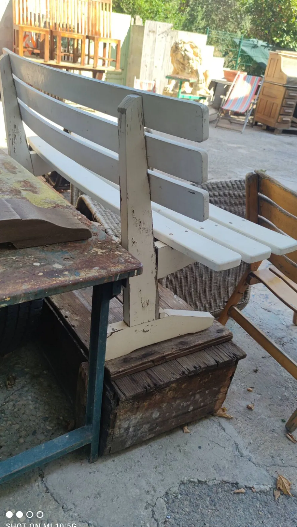 Banc de jardin en bois peint vers 1950