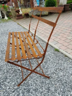 Banc de jardin en fer