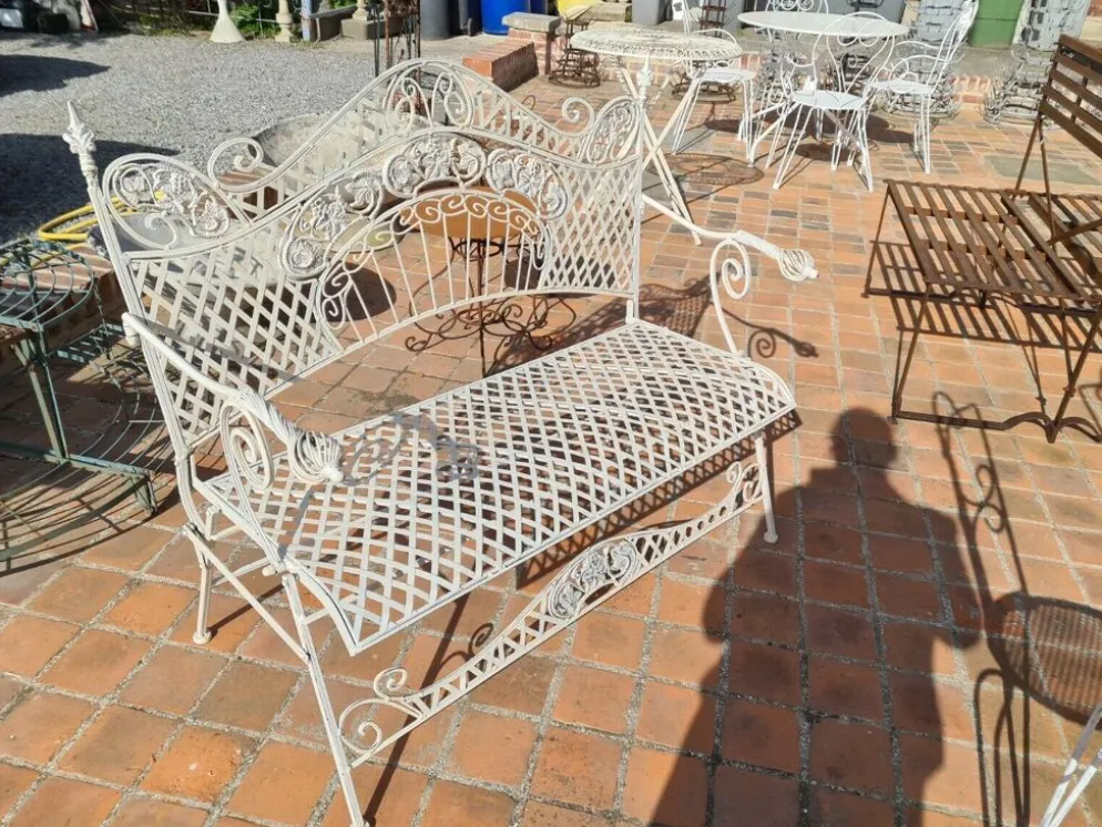 Banc de jardin en fer