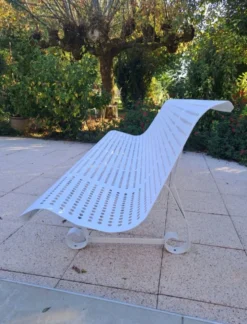 Banc de jardin en fer