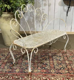 Banc de jardin en fer forgé des années 1950