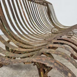 Banc de jardin en fonte fin 19ème à lames renversées
