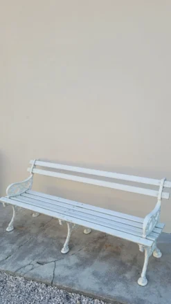 Banc de jardin signé Godin en fonte de maison bourgeoise